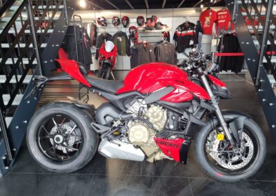 2023 Ducati Streetfighter V4, 0 Miles!
